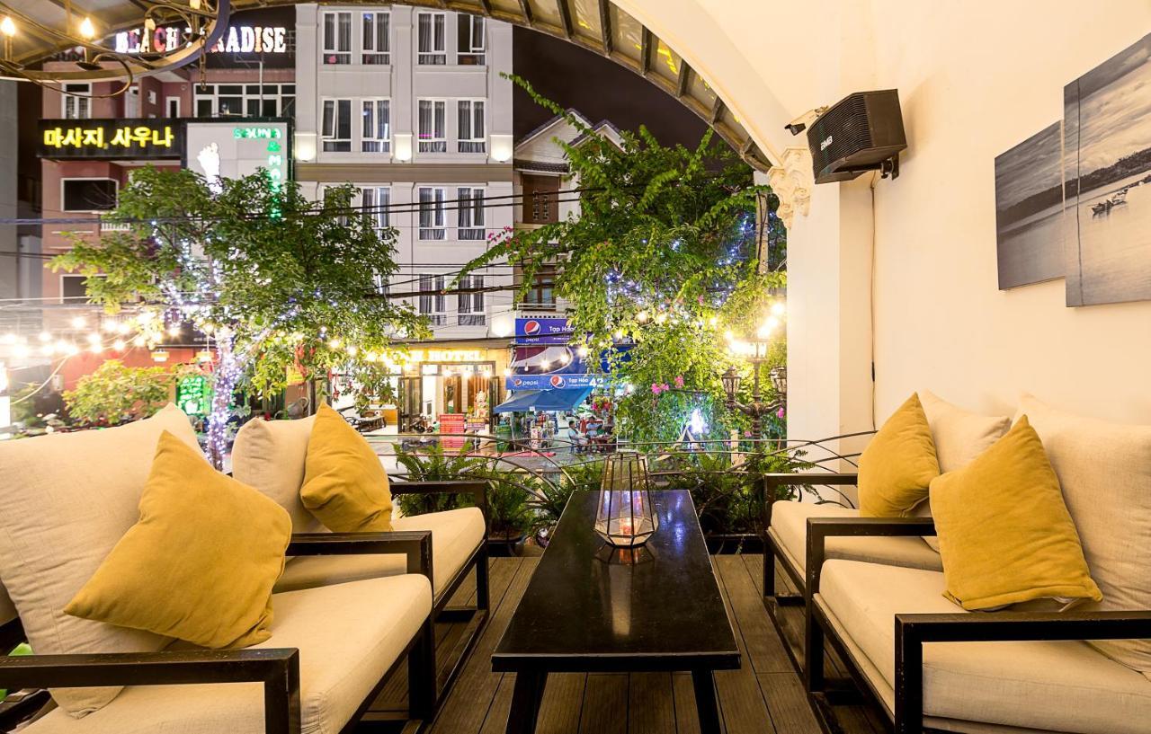 Le House Boutique Hotel - 100M To The Beach Дананг Экстерьер фото